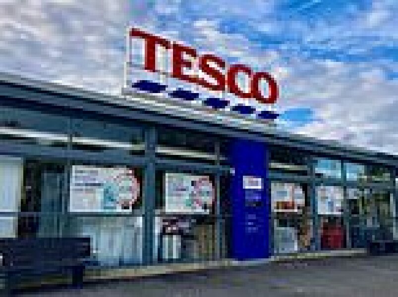 Tesco Defies Market Pressure to Maintain Dominance